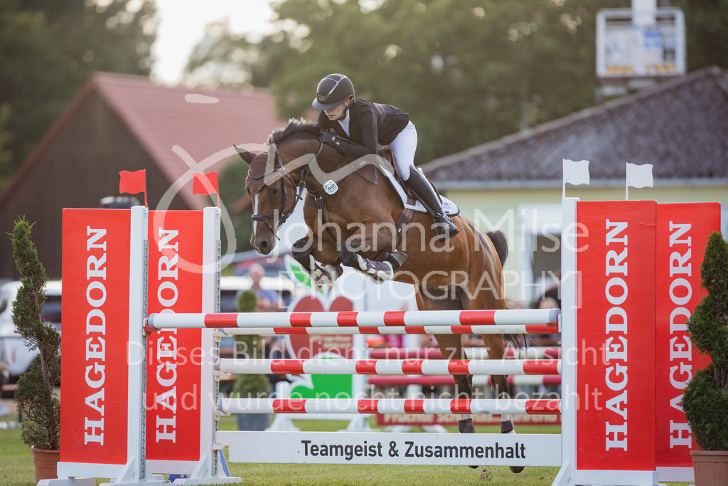 220715_LC_HeinzelmaennchenCup-768 | Deine schönsten Turniermomente als professionelle Fotos! Entdecke hochwertige Pferdesport-Fotografie im Online-Shop. Jetzt Fotos finden & bestellen!