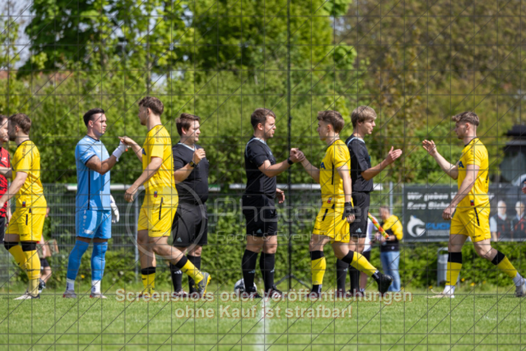 20250427_145918_0023 | #,TSV Bad Boll (rot) vs. SV Waldhausen (gelb), Fussball, Landesliga 2 - wfv, 24. Spieltag, Saison 2024/2025, Rasenplatz, Erlengarten 37, 73087 Bad Boll, 27.04.2025 - 15:00 Uhr,Foto: PhotoPeet-Sportfotografie/Peter Harich