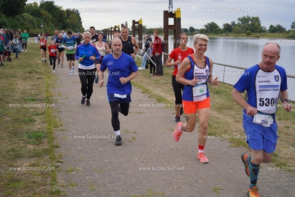 DSC05249 | Lichterlauf  - Realisiert mit Pictrs.com