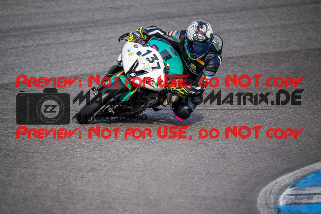 MaZZes_Fotomatrix_20240317_6007705_5510 | Fotograf Mathias Schmid
Sportfotograf,
Eventfotograf,
Hochzeitsfotograf,
Portraitfotograf