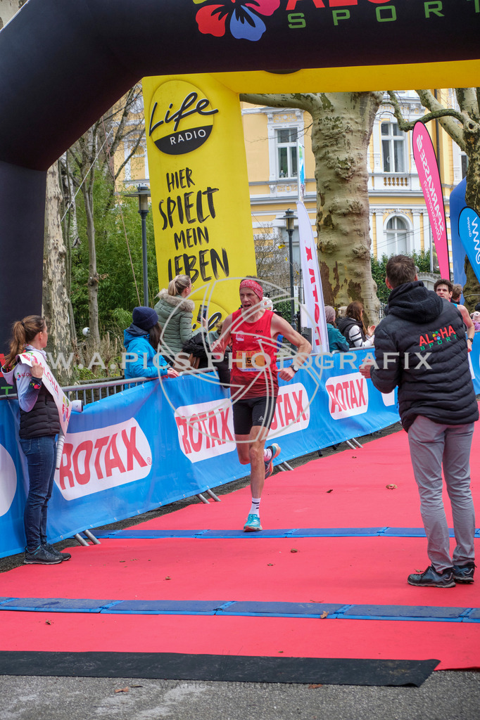 ..... | AUSTRIA, Wels, 30.03.25, ALOHA Wels Halbmarathon, Image Shows: , Foto: Wapics/RING M.