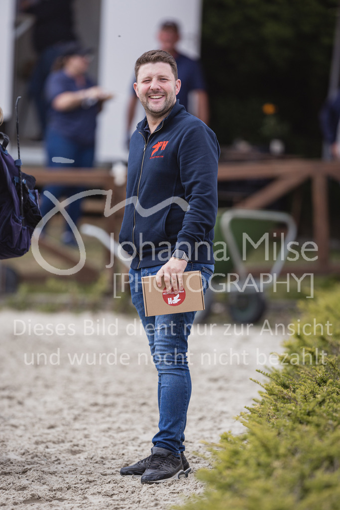 230520_MayDays_S1-Spr_Amateure-737 | Deine schönsten Turniermomente als professionelle Fotos! Entdecke hochwertige Pferdesport-Fotografie im Online-Shop. Jetzt Fotos finden & bestellen!