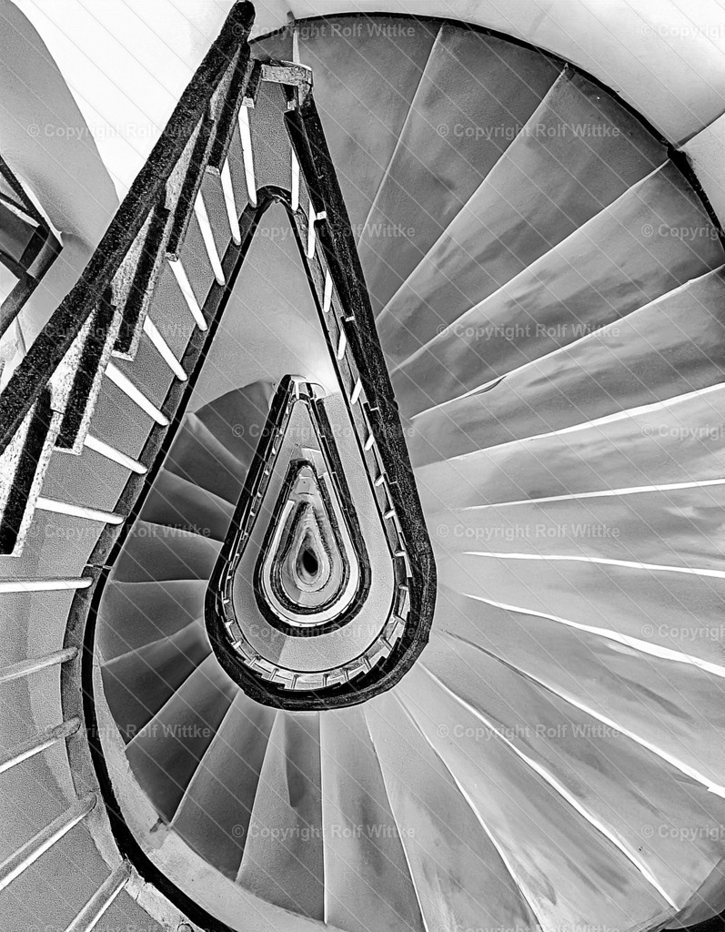 treppenhaus | Rolf Wittke  - Realisiert mit Pictrs.com