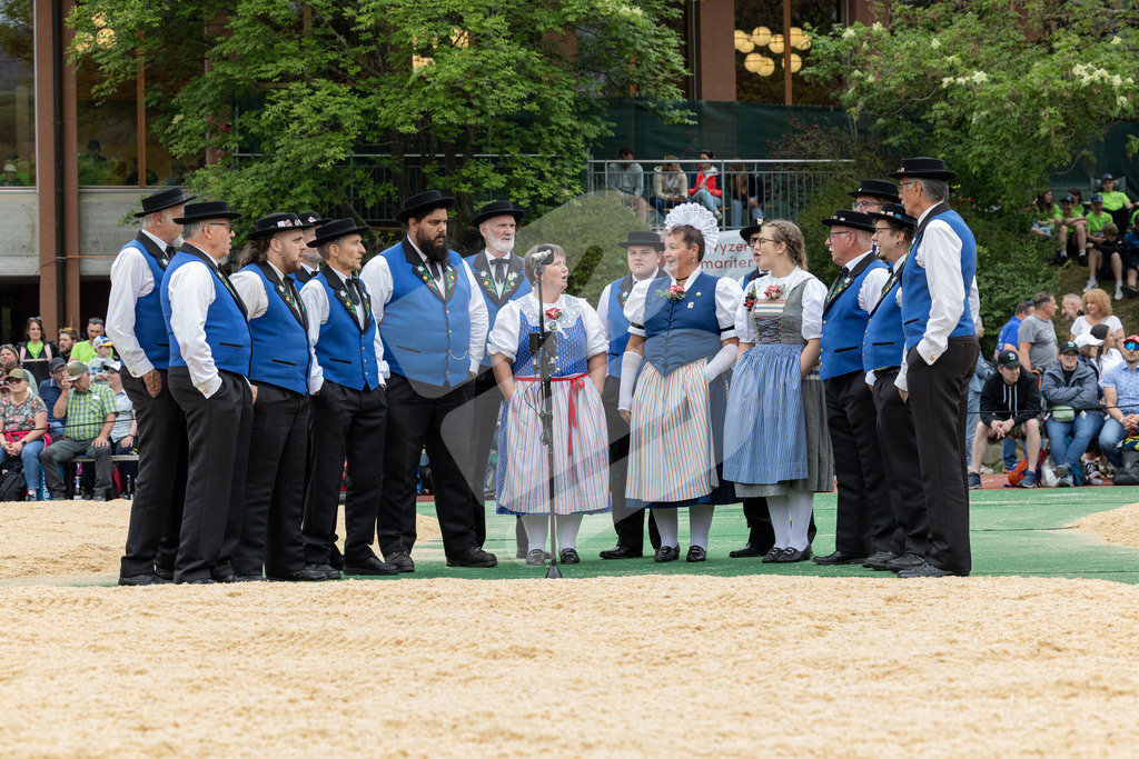 ZKSF2026_6Gang_3 | Die Schwinger des Schwyzer Kantonalen Schwingerverbandes: Fotos, die Dynamik und Leidenschaft festhalten, sowie emotionale Momente aus dem traditionellen Schwingsport zeigen. - Realisiert mit Pictrs.com