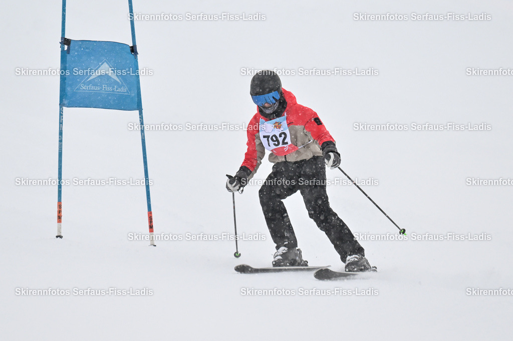 SRF_08.01.2026_0098 | SRF_08.01.2026_0098 - Realisiert mit Pictrs.com