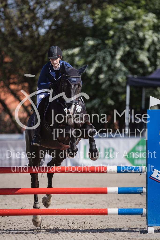 230518_MayDays_Stil-A2-409 | Deine schönsten Turniermomente als professionelle Fotos! Entdecke hochwertige Pferdesport-Fotografie im Online-Shop. Jetzt Fotos finden & bestellen!