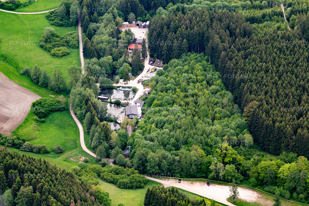 Luftbild: Alpen- und Seerosengarten in Balingen im Bundesland Baden-Württemberg in Deutschland. Foto: IMG_114651.jpg vom 31.05.2019 durch Werner Riehm/FLY-FOTO.de