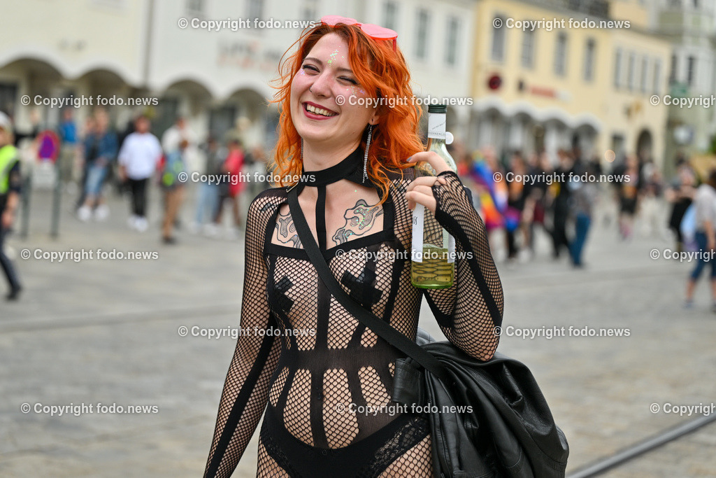 Linzpride 2023_ 24.06.2023-73 | 24.06.2023, Linz, AUT, Linzpride 2023, im Bild Teilnehmer an der Linzpride 2023