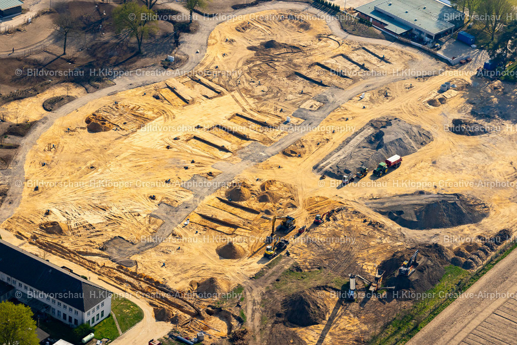 Luftbilder Brüggen-9984 | Luftaufnahme Baustelle der Ferienhaus Anlage " Heide Camp Resort " in Brüggen im Bundesland Nordrhein-Westfalen - Realisiert mit Pictrs.com