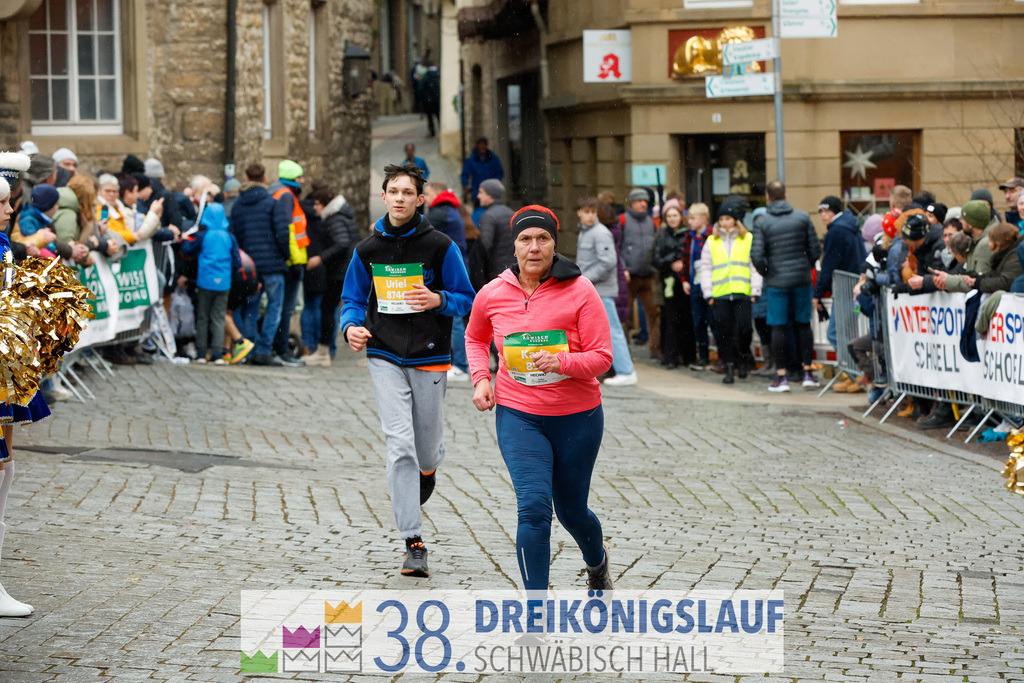 5km Roewisch Wohnbau Cup | 3 Koenigslauf 2024 5km Roewisch Wohnbau Cup - Realisiert mit Pictrs.com