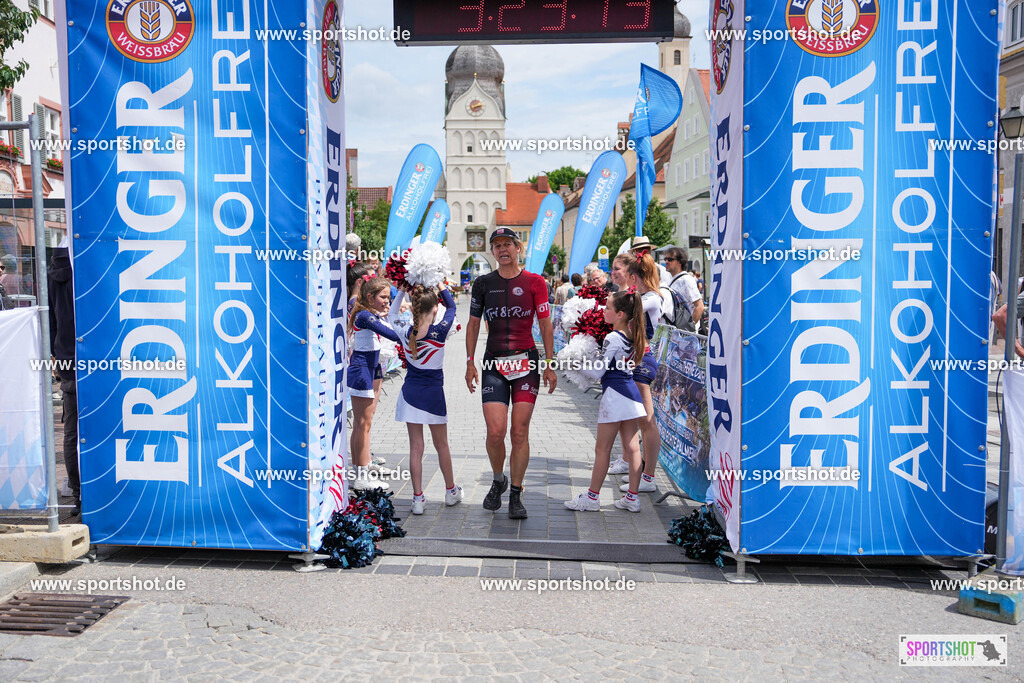 DSC04422 | Stadttriathlon Erding 2025. #yourpictrs #sportshot_your_pictrs @Sportshotphotography #stadttriathlonerding Copyright: www.sportshot.de