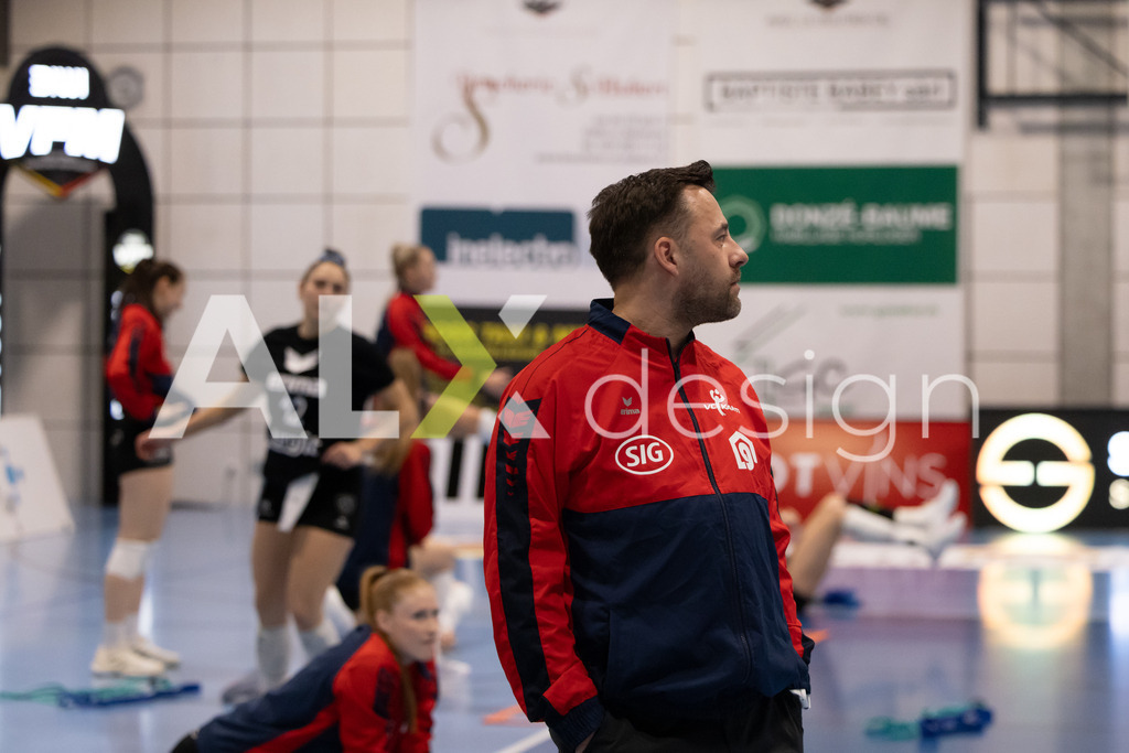 Volleyball I Frauen I Saison 2025-2026 I Volleyball NLA | Women I 1/4 Finals I  BIWI VFM - VC Kanti Schaffhausen I 01.03.2026 | Hochwertige Sportfotos kaufen & lizenzieren für Medien, Vereine, Agenturen & Sportler:innen. Entdecke professionelle Sportfotografie im Bildshop von Alexander Franzen. - Realisiert mit Pictrs.com