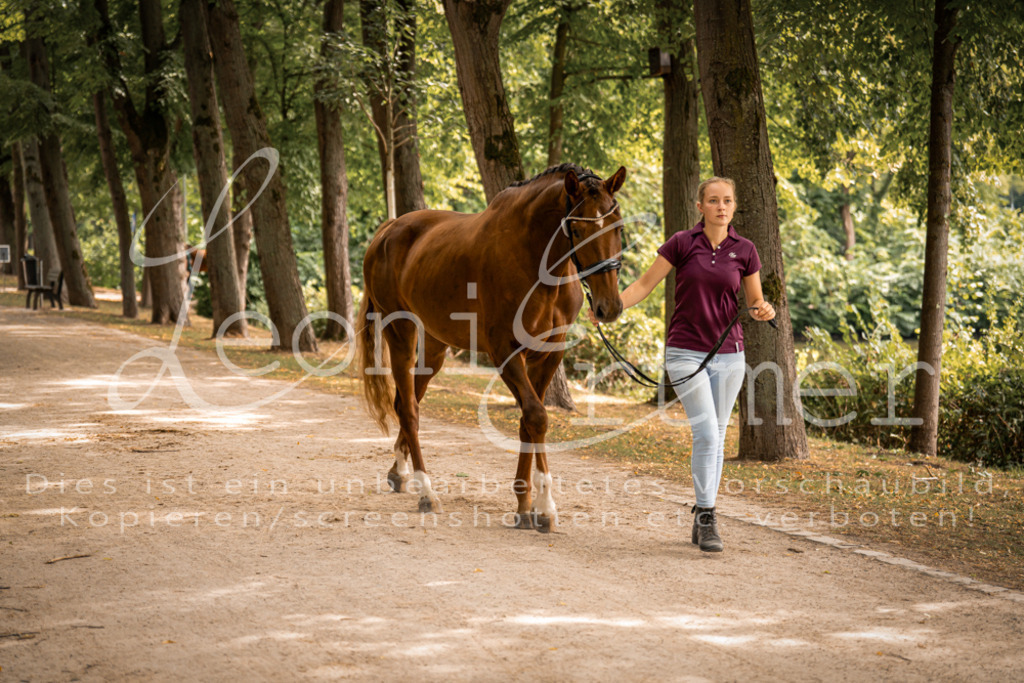 FrPfM00268 | Leoni Ertmer Photography - Realisiert mit Pictrs.com