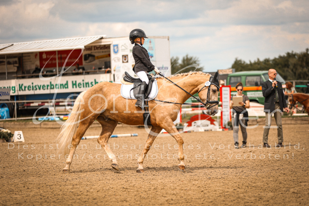 02.SoRWB00241 | Leoni Ertmer Photography - Realisiert mit Pictrs.com