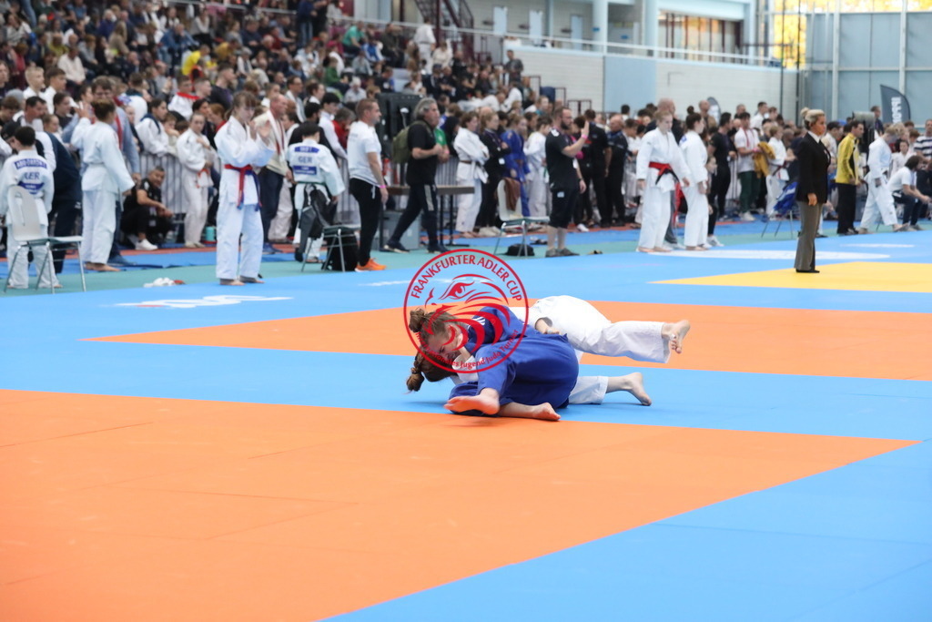 1J7A3305 | Fotos vom Adler Cup - Pictures from Adler Cup

Hier findet Ihr alle Eindrücke und großen Momente der Adler Cup Wochenenden. Here you will find all impressions and great moments of the Adler Cup weekends. - Realisiert mit Pictrs.com