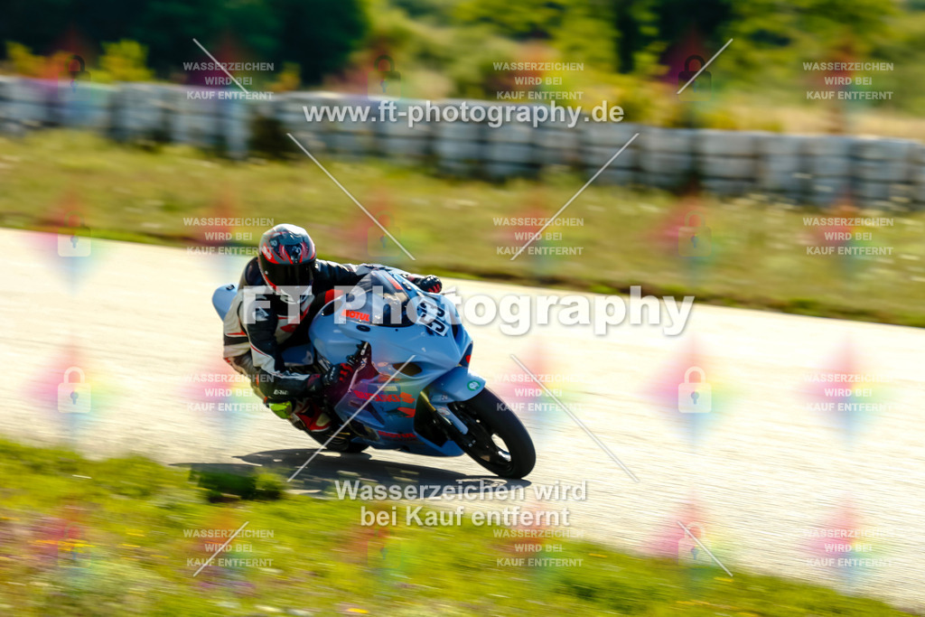 Chambley Juli-0245 | Hier findet Ihr Bilder von Touristenfahrten auf der Nürburgring Nordschleife oder von anderen Veranstaltungen die ich besucht habe. Viel Spass beim Durch Schauen 