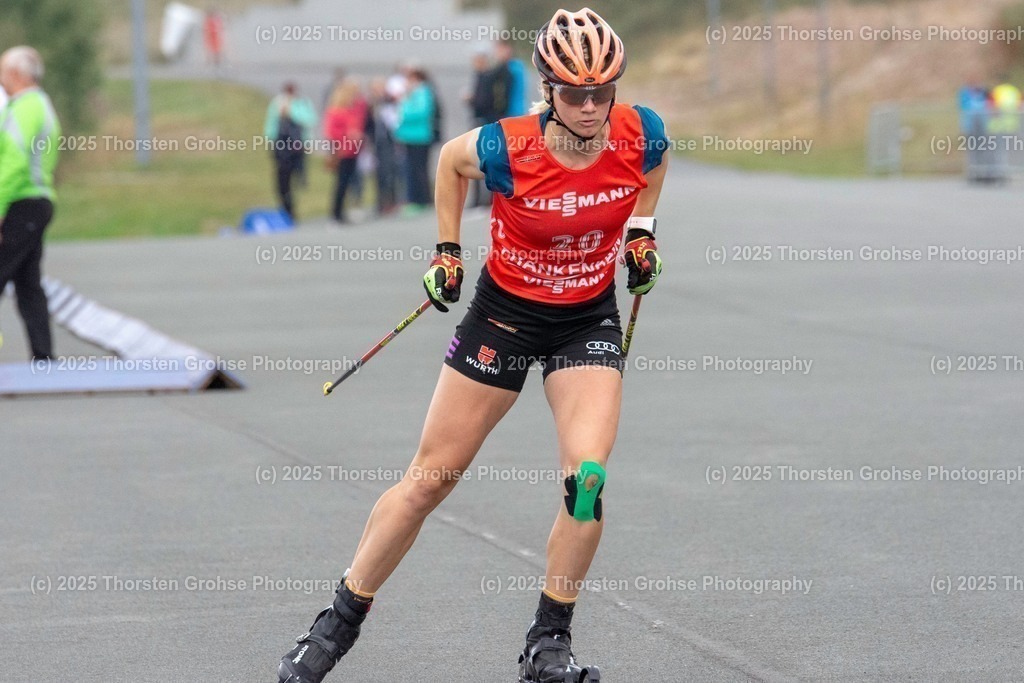 Deutsche Meisterschaften Biathlon | Deutsche Meisterschaften Biathlon, Speziallanglauf Frauen am 14.09.2018 in der DKB SKI ARENA in Oberhof, (Deutschland)

Bild: Carl Victoria vom SCM Zella-Mehlis - Realisiert mit Pictrs.com