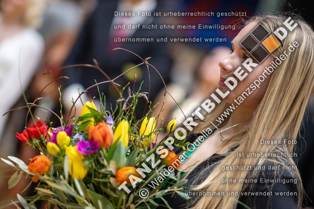 20260328-04094 | Hier finden Sie Tanz Bilder vom Latein und Standard Formationen tanzen. Sportbilder vom Tanzsport. Schöne Fotos und von Weltmeisterschaft, Europameisterschaft, Bundesliga, Regionalliga, Oberliga und Landesliga sowie von GOC Stuttgart, DanceComp, WM Bremen