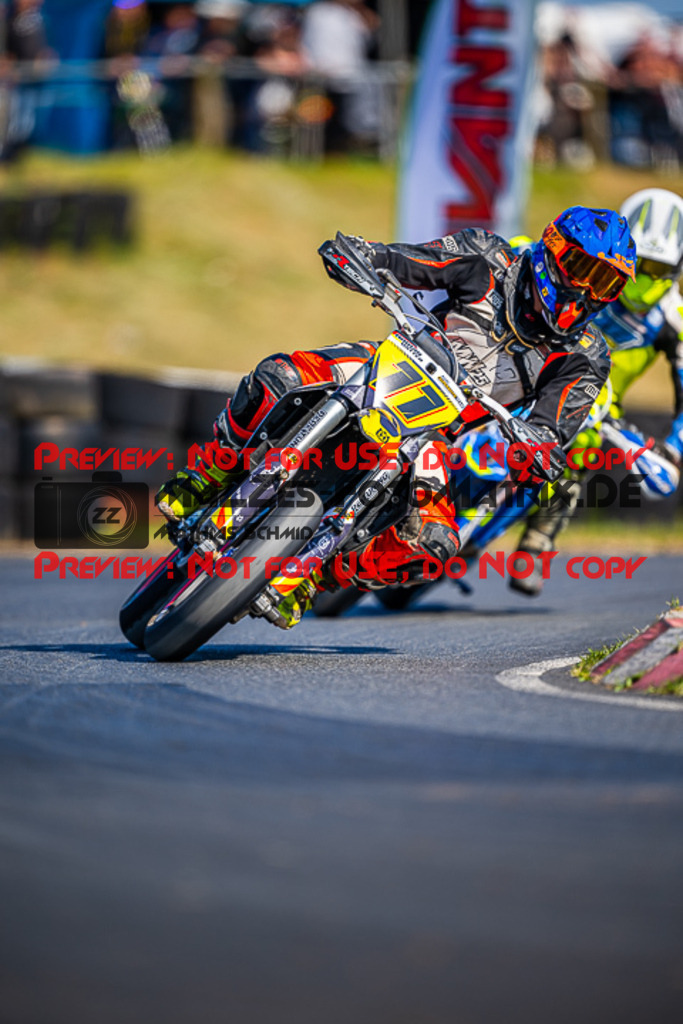 MaZZes_FotoMatrix_220529_5769 | Fotograf Mathias Schmid
Sportfotograf,
Eventfotograf,
Hochzeitsfotograf,
Portraitfotograf