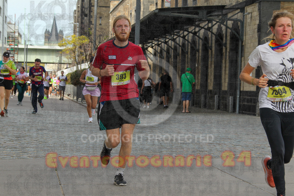 250920_1331_EV4_5892 | Sportfotografie im Rhein-Sieg Kreis, Köln, Bonn, NRW, Rheinland Pfalz, Hessen, etc. Unser Tätigkeitsfeld umfasst den Laufsport vom Volkslauf über den Marathon, Duathlon, Triathon bis zum Ultralauf wie Kölnpfad Ultra oder Schindertrail.