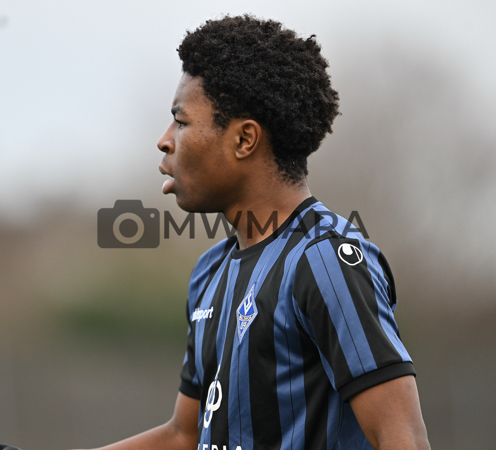 Fussball I Herren I Saison 2025-2026 I Bundesliga I 6. Spieltag I Eintracht Frankfurt - FC Bayern München  | MWMARA - Realisiert mit Pictrs.com