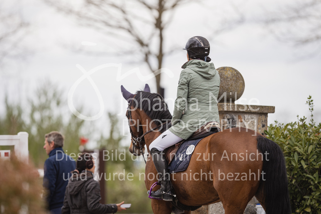 230426_HofSosath_S-Spr-400 | Deine schönsten Turniermomente als professionelle Fotos! Entdecke hochwertige Pferdesport-Fotografie im Online-Shop. Jetzt Fotos finden & bestellen!