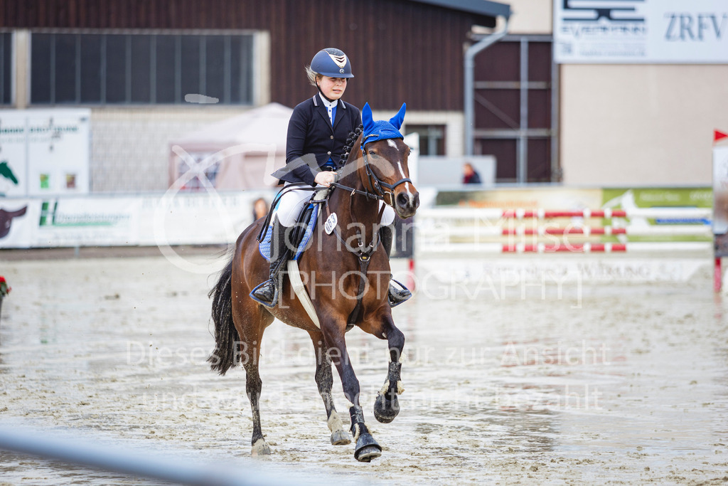 240426_Olfen-Vinnum_PonyTrophy-227 | Deine schönsten Turniermomente als professionelle Fotos! Entdecke hochwertige Pferdesport-Fotografie im Online-Shop. Jetzt Fotos finden & bestellen!