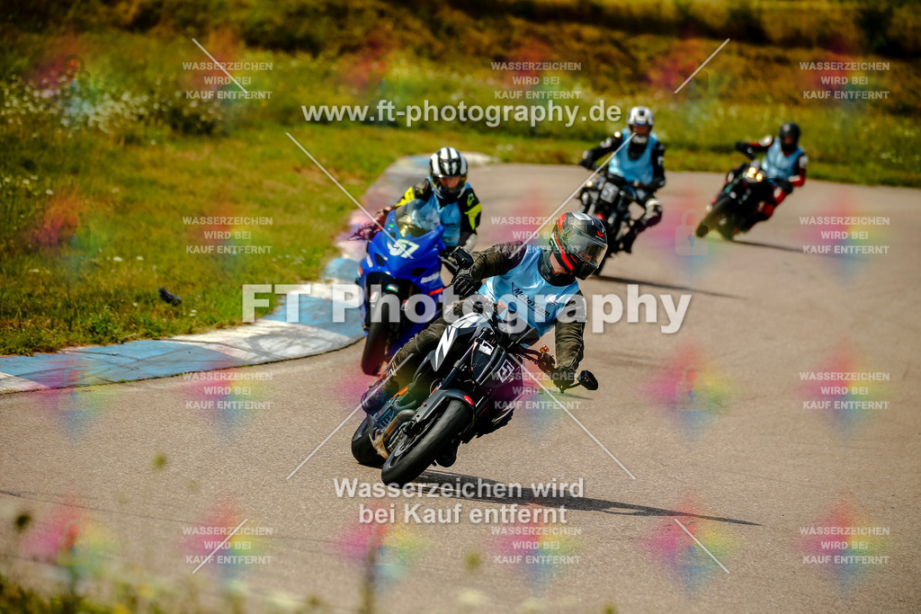 Chambley Juli-2950 | Hier findet Ihr Bilder von Touristenfahrten auf der Nürburgring Nordschleife oder von anderen Veranstaltungen die ich besucht habe. Viel Spass beim Durch Schauen 