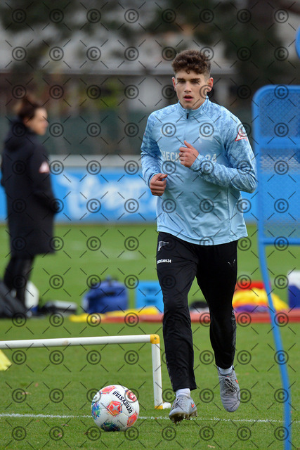 RGE_6875b | Hertha BSC, 2.Bundesliga, Herren, Saison 2025/26, Training, Janne Berner ( Hertha BSC ), Fotograf:  Ralf Gebhardt - Realisiert mit Pictrs.com
