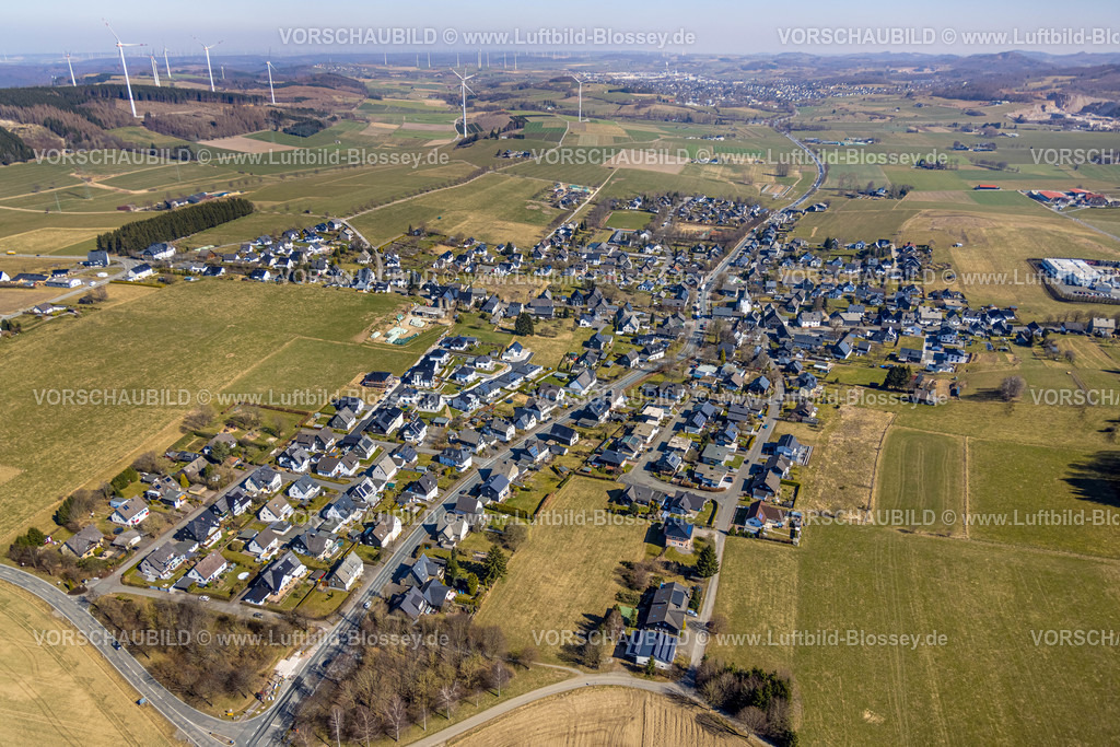 Brilon220303106 | Luftbild, Ortsansicht und kath Kirche St. Johannes Baptist in Altenbüren, Brilon, Sauerland, Nordrhein-Westfalen, Deutschland