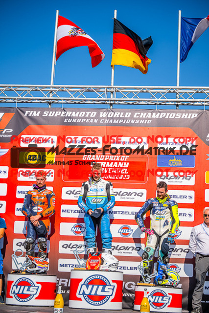 MaZZes_FotoMatrix_230611_7620 | S1