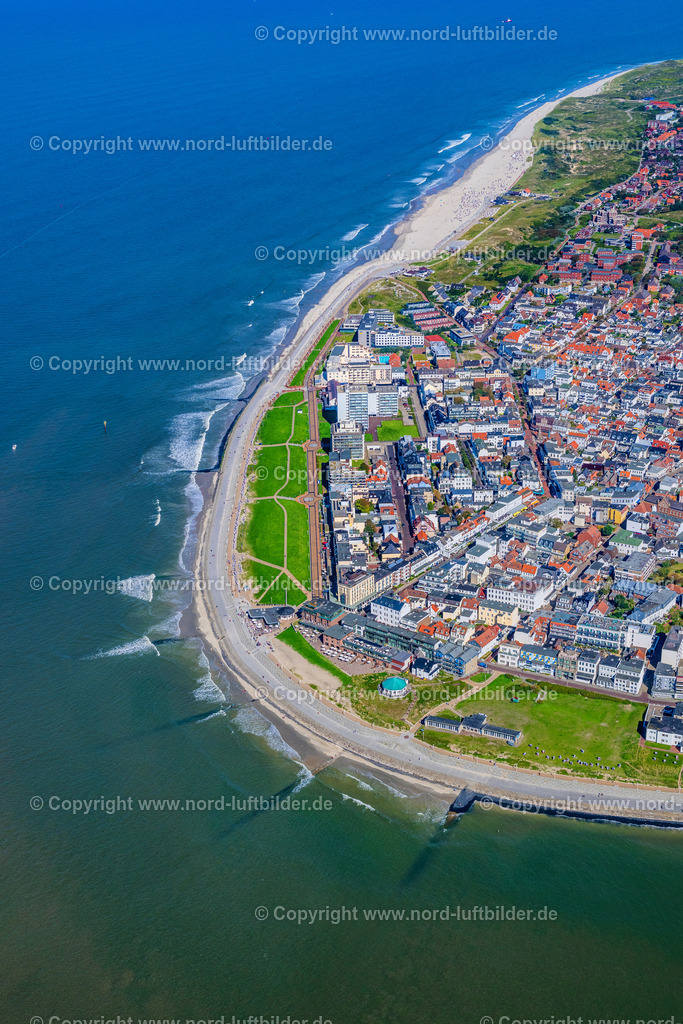 Norderney_ELS_7557050923 | NORDERNEY 05.09.2023 Sandstrand- Landschaft an der Nordsee zur Insel Norderney im Bundesland Niedersachsen. Weiterführende Informationen bei: Werbegemeinschaft der Ostfriesischen Inseln GbR. // Beach landscape on the North Sea to island Norderney in the state Lower Saxony. Further information at: Werbegemeinschaft der Ostfriesischen Inseln GbR. Foto: Martin Elsen