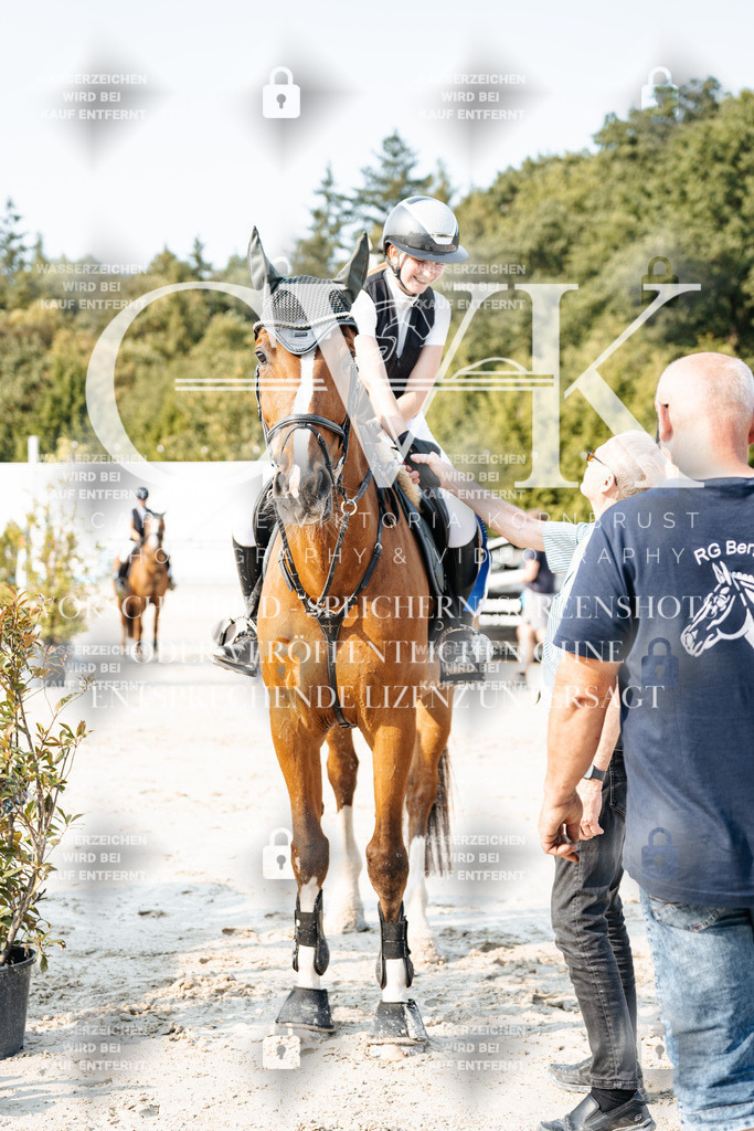 CK704451 | Turnierfotografie Pferdefotografie Trier Rheinland-Pfalz Pferdesport Reitsport Tierfotografie Sportfotografie Pferdevideo Pferdevideografie Equestrianvideography equestrianphotography  - Realisiert mit Pictrs.com