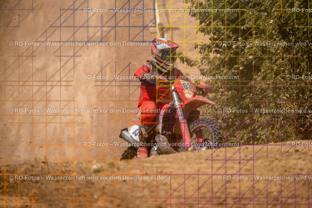 Niederwürzbach 2 Lauf-1362 | Sportfotografie von RO-Fotos: Motorsport, Motocross, Enduro, Laufveranstaltungen und Triathlon. Professionelle Fotos von Sportlern und Events. - Realisiert mit Pictrs.com