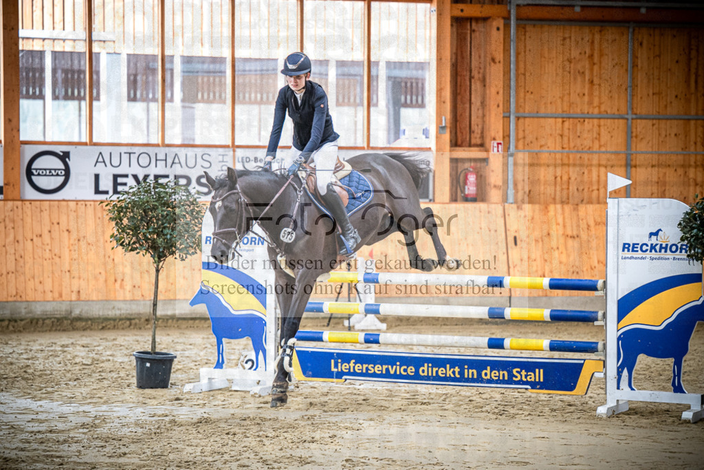 DOS_1102 | Entdecke hochwertige Reitturnierfotos von Foto Oger. Professionell, emotional und authentisch – jetzt Lieblingsmomente im Shop bestellen.Deutschlandweite Turnierfotografie. - Realisiert mit Pictrs.com