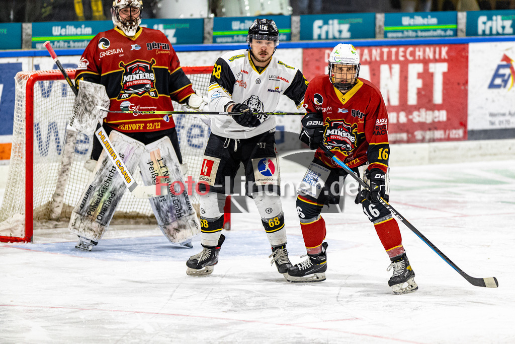 Bayernliga Eishockey Meisterrunde, TSV Peißenberg "Miners" gegen EA Schongau "Mammuts" am 3.3.23 in Peißenberg | Bayernliga Eishockey Meisterrunde, TSV Peißenberg "Miners" gegen EA Schongau "Mammuts" am 3.3.23 in Peißenberg