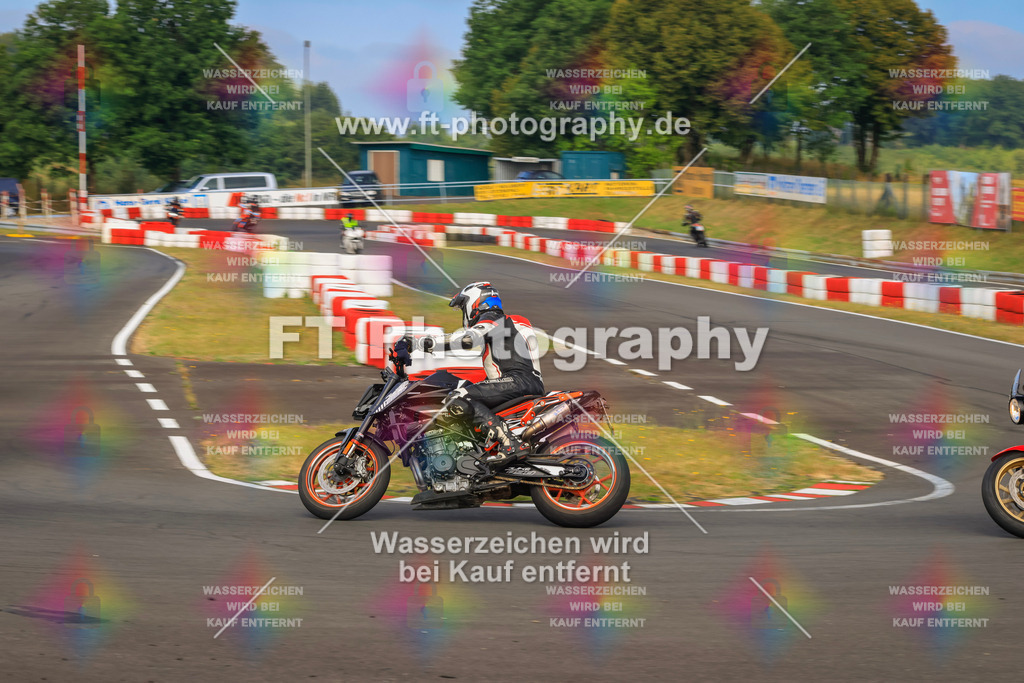 _DSK2136 | Hier findet Ihr Bilder von Touristenfahrten auf der Nürburgring Nordschleife oder von anderen Veranstaltungen die ich besucht habe. Viel Spass beim Durch Schauen 