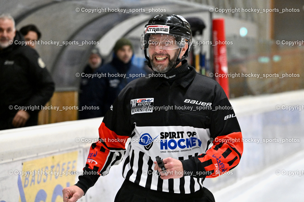 MET PHOTOVOLTAIK HORNETS SPITTAL vs. 1. EHC ALTHOFEN | ETTLMAYR Timo Referee, MET PHOTOVOLTAIK HORNETS SPITTAL vs. 1. EHC ALTHOFEN, MET PHOTOVOLTAIK HORNETS SPITTAL vs. 1. EHC ALTHOFEN am 10.01.2026 in Spittal an der Drau (Eissportzentrum Spittal), Austria, (Photo by Bernd Stefan)