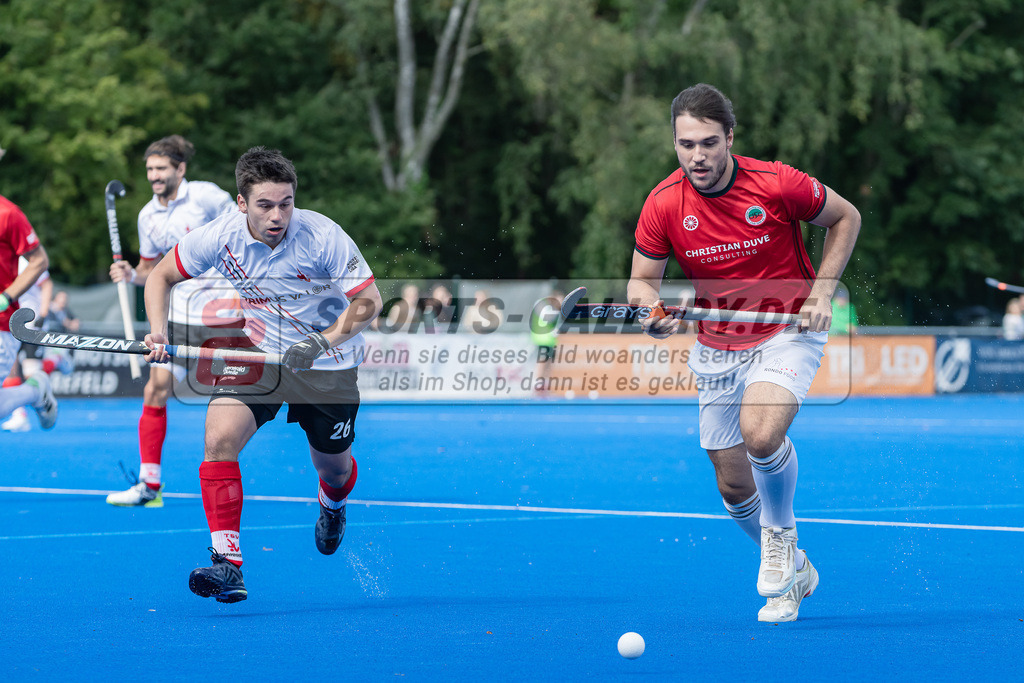HK_20230923_104381 | 1. Bundesliga Herren Crefelder HTC - TSV Mannheim am 23.9.2023 CHTC, Krefeld , Agustin Andrés Valenzuela ( TSV Mannheim ) , Masi Pfandt ( Crefelder HTC #77 )