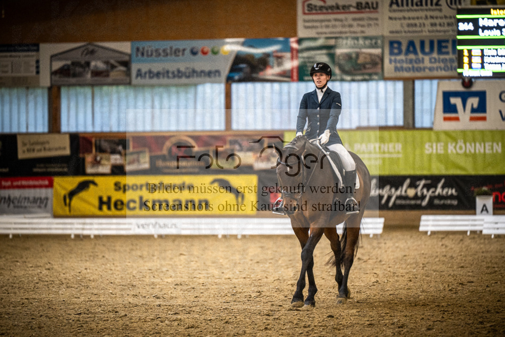 DOS_1196 | Entdecke hochwertige Reitturnierfotos von Foto Oger. Professionell, emotional und authentisch – jetzt Lieblingsmomente im Shop bestellen.Deutschlandweite Turnierfotografie. - Realisiert mit Pictrs.com