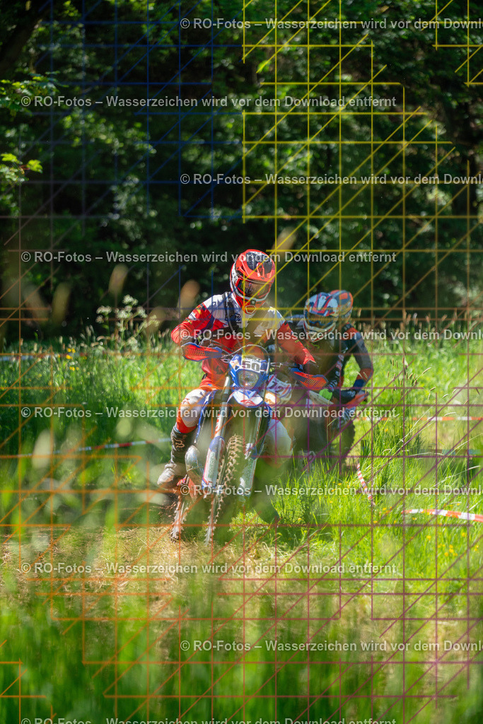 Wolfshausen 2 Lauf -374 | Sportfotografie von RO-Fotos: Motorsport, Motocross, Enduro, Laufveranstaltungen und Triathlon. Professionelle Fotos von Sportlern und Events. - Realisiert mit Pictrs.com