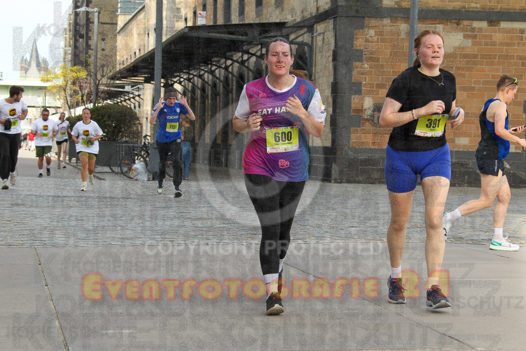 250920_1333_EV4_6036 | Sportfotografie im Rhein-Sieg Kreis, Köln, Bonn, NRW, Rheinland Pfalz, Hessen, etc. Unser Tätigkeitsfeld umfasst den Laufsport vom Volkslauf über den Marathon, Duathlon, Triathon bis zum Ultralauf wie Kölnpfad Ultra oder Schindertrail.