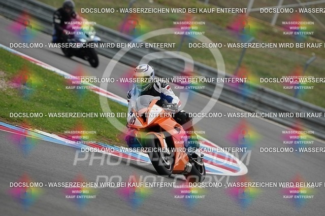 2025_07_26_PBK_23982 | Sportfotografie; SlowMotion; Video; Rennstrecke; Hafeneger; RSE; Speer; Trackday; Motorsportarena; Hockenheimring; Brno; Most; Barcelona; Valencia, Benny; Kaetzmer;
