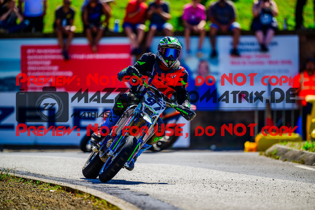 MaZZes_FotoMatrix_240816_6007705_0149 | UE40