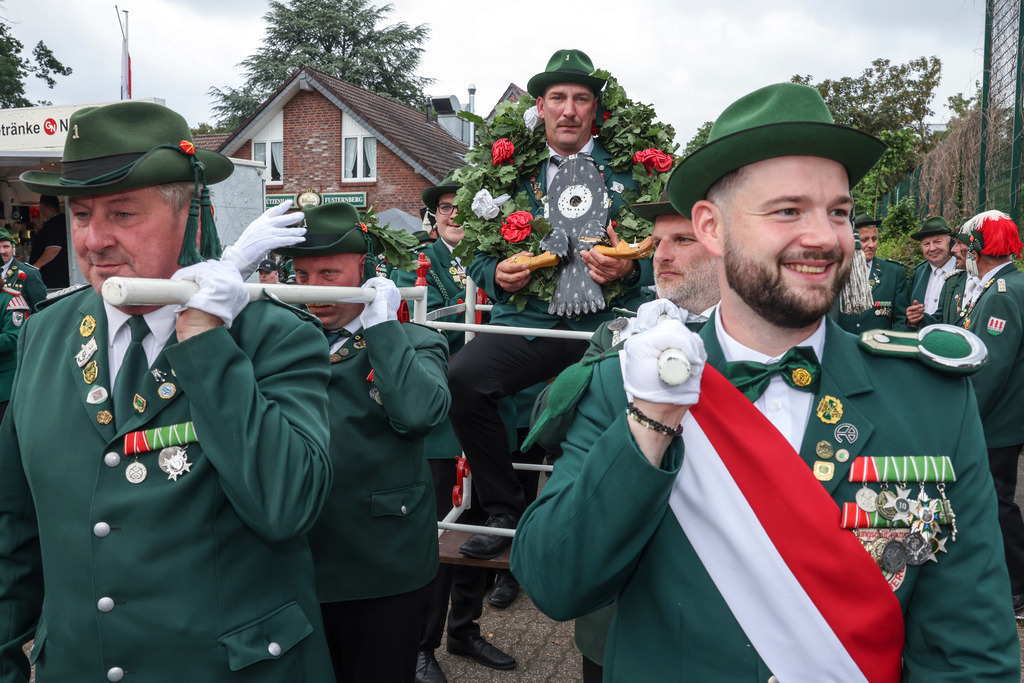 top-top.de 240601-153 | Foto, Video, Fotografie, Videografie, Fotobox, DJ, Discjockey, Musik, Musikbox, Veranstaltung, Photobooth, Amazon, Ebay, Buchtipp, Bestseller, Autor, Verlag, Buch, Wesel, Hamminkeln, NRW, Dinslaken, Rees, Drohne, Hochzeit, Party, Fotobox, Wesel, Fotograf