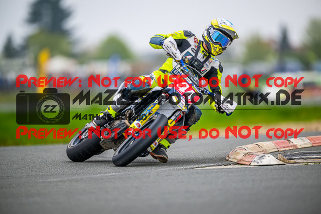 MaZZes_FotoMatrix_230507_1770 | S1