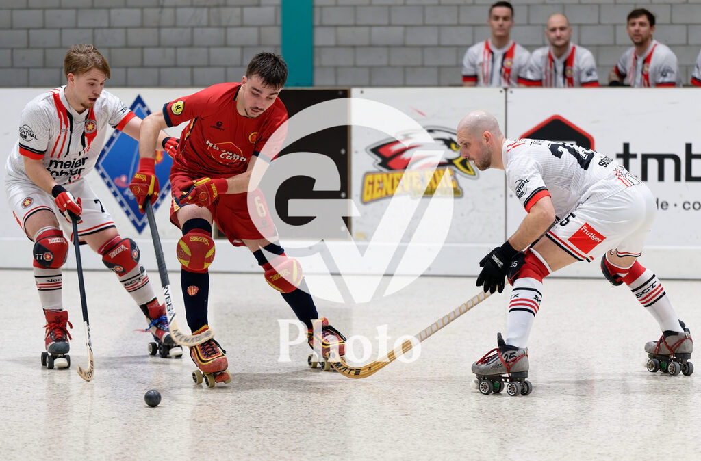 Harvest National League  - Geneve RHC v SC Thunerstern  |  during the Harvest National League  match between Geneve RHC and SC Thunerstern  at Centre sportif de la queue d'arve in Geneve, Switzerland