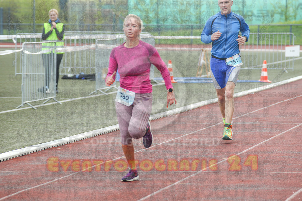 230423_1140_EV3_3014 | Sportfotografie im Rhein-Sieg Kreis, Köln, Bonn, NRW, Rheinland Pfalz, Hessen, etc. Unser Tätigkeitsfeld umfasst den Laufsport vom Volkslauf über den Marathon, Duathlon, Triathon bis zum Ultralauf wie Kölnpfad Ultra oder Schindertrail.