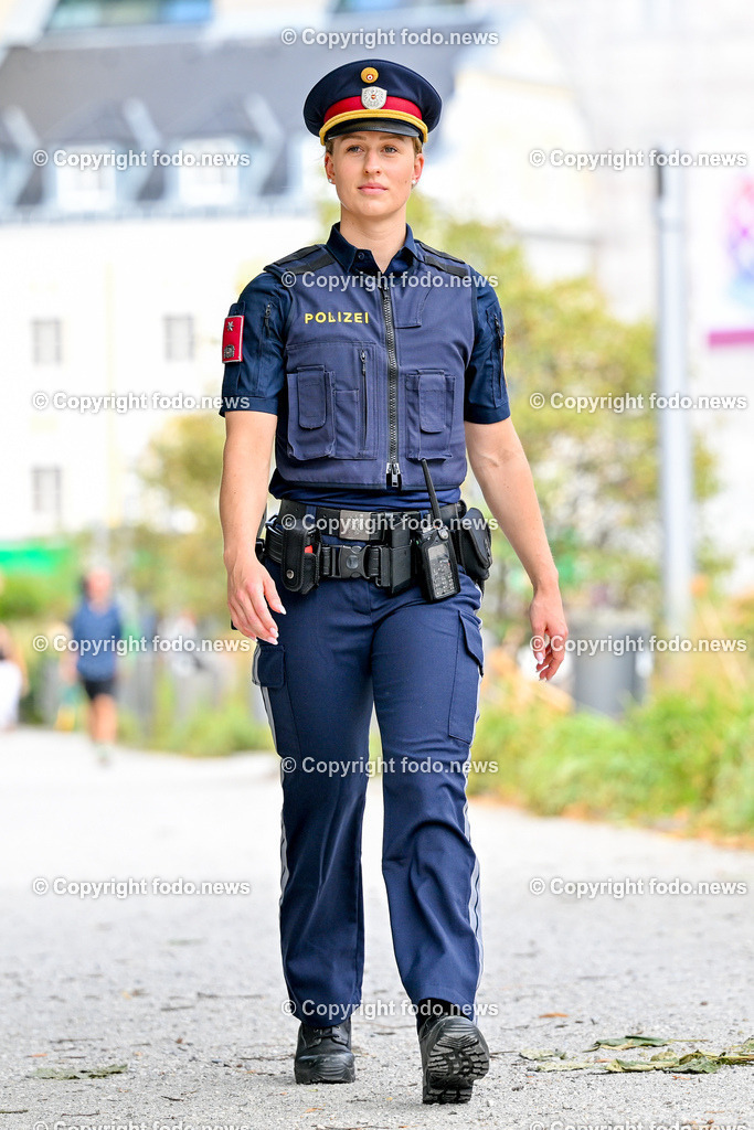 Lena Kreundl_ Linz Landhaus_ Polizei_ 12.07.2023-20 | 12.07.2023, Linz, AUT, Polizei, Lena Kreundl, im Bild Lena Kreundl (oesterr. Schwimmerin, Polizistin)