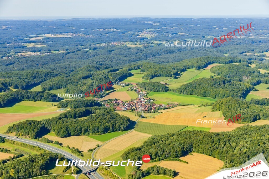 Körbeldorf Pegnitz Bild- Das Luftbild wurde 2025 vom UL-Flugzeug heraus erstellt ( keine Drohne ) - Hochauflösende Luftaufnahme -Nicht vergleichbar mit Google Maps oder Satelittenbilder- Die Geschenkidee !Mit Lizenz und Bildrechte bestellbar